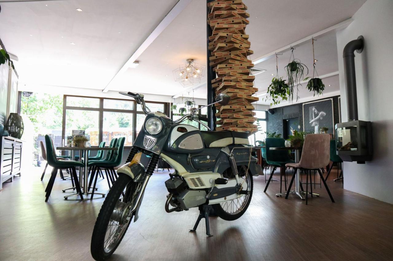 ホテル Europarcs Maasduinen Belfeld エクステリア 写真